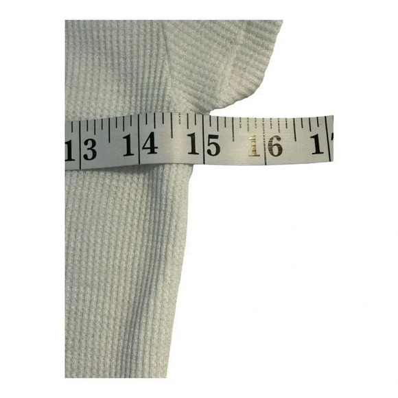 NEW Aerie Women’s‎ XS White Waffle Cropped Tee Top NWT - Picture 4 of 8